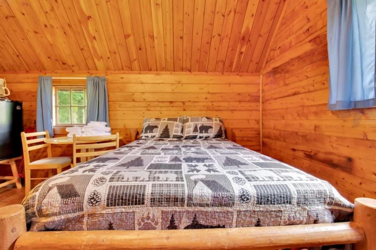 Rustic Cabin With Pool Access Bloomington Buitenkant foto
